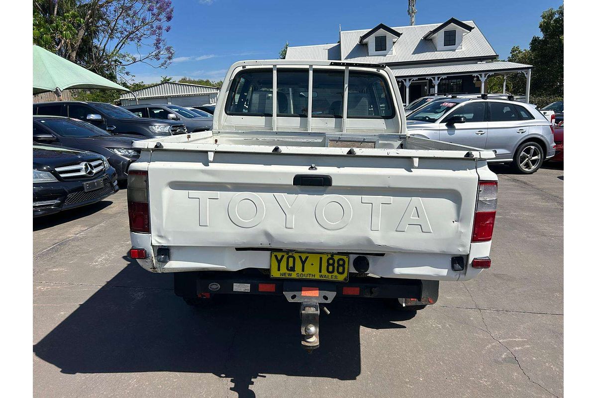 2001 Toyota Hilux  LN167R 4X4