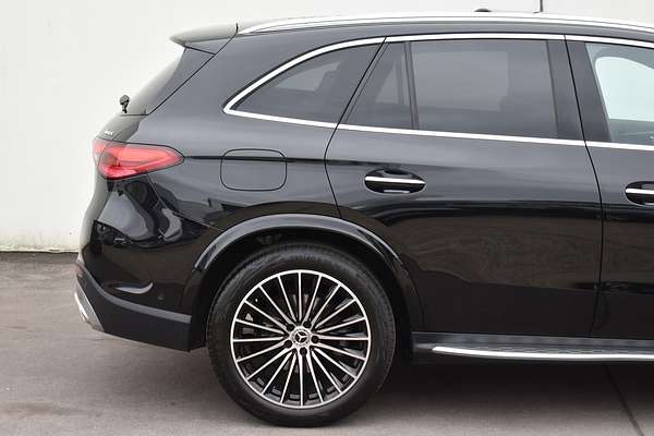 2024 Mercedes Benz GLC-Class GLC300 X254