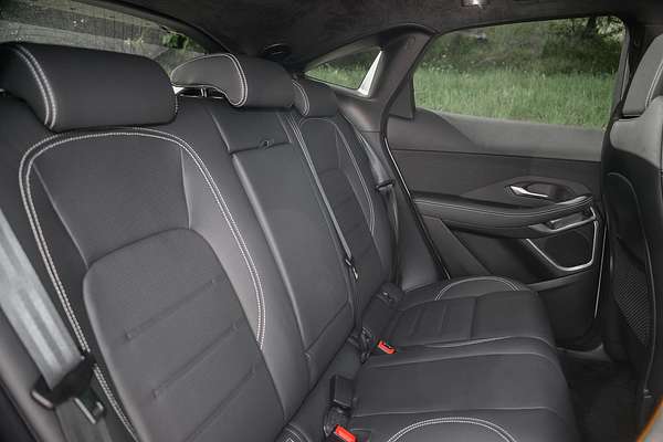 2023 Jaguar E-PACE P250 R-Dynamic HSE X540