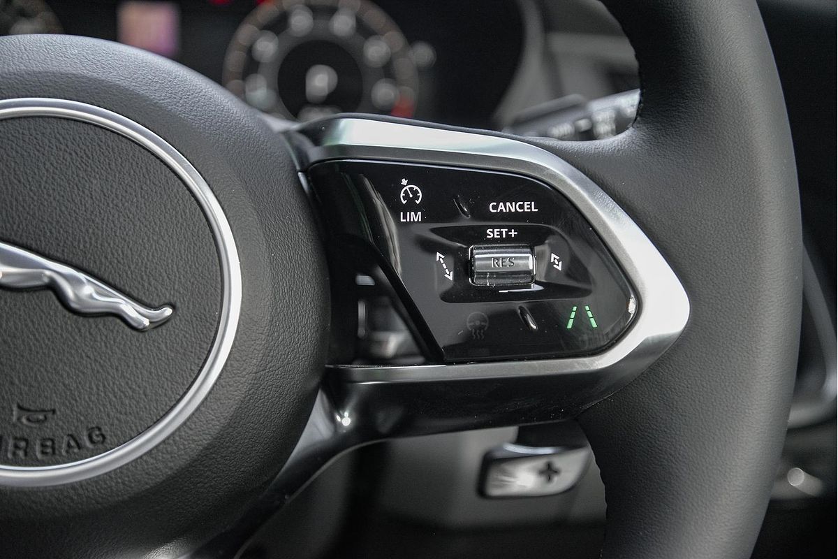 2024 Jaguar E-PACE P250 R-Dynamic SE X540