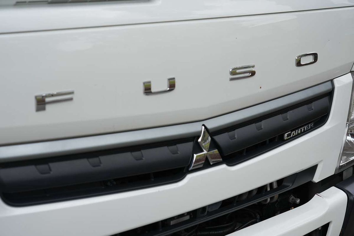 2022 Fuso Canter 515 4x2 SWB