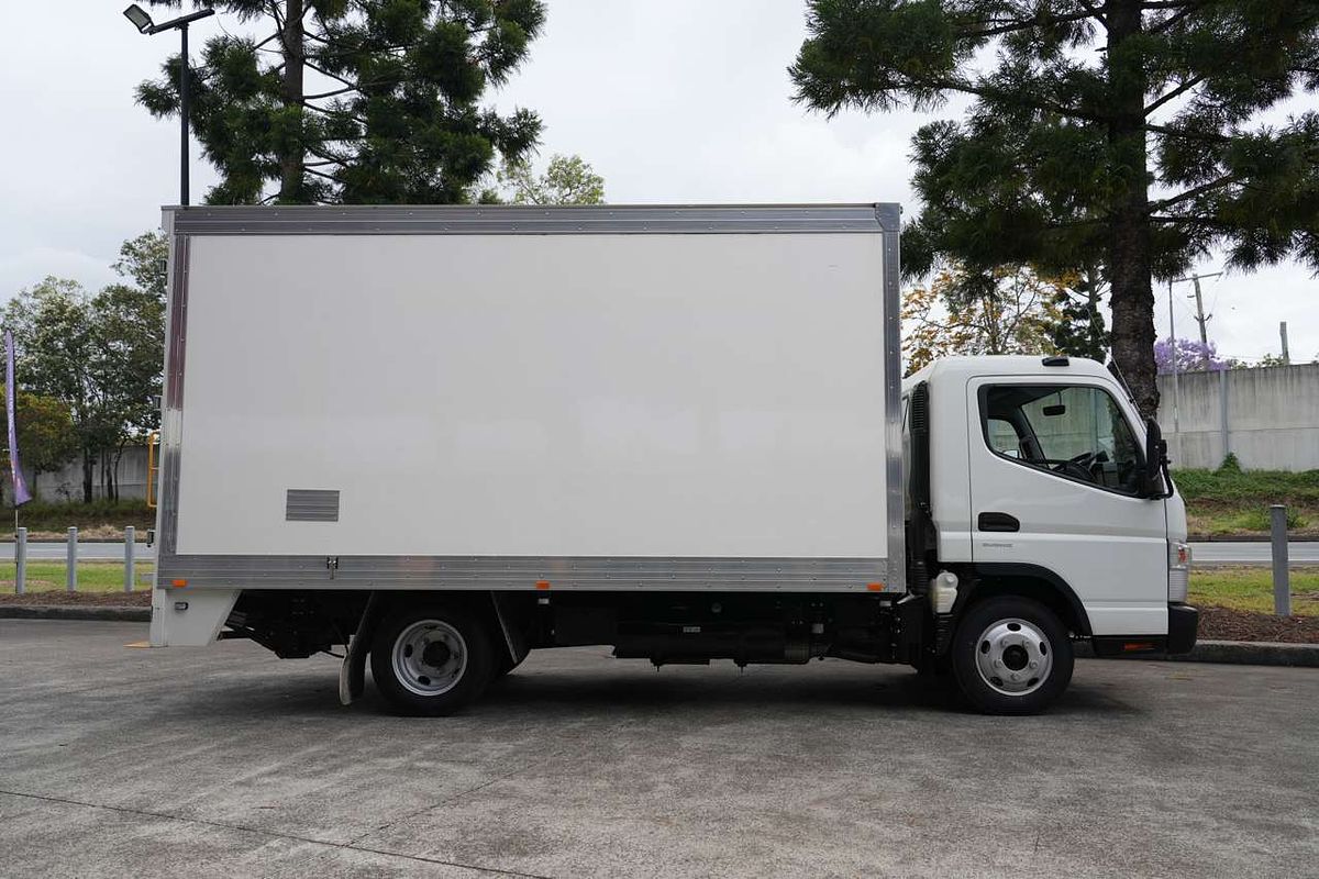 2022 Fuso Canter 515 4x2 SWB
