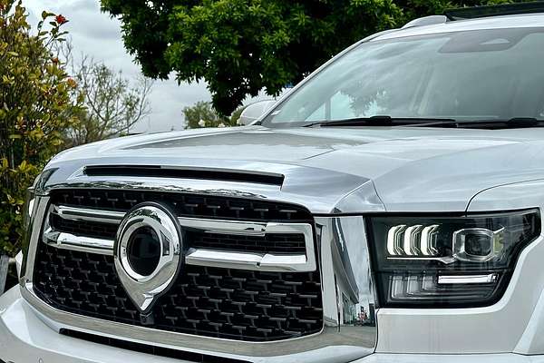 2024 GWM Cannon Alpha Ultra Hybrid P05 4X4