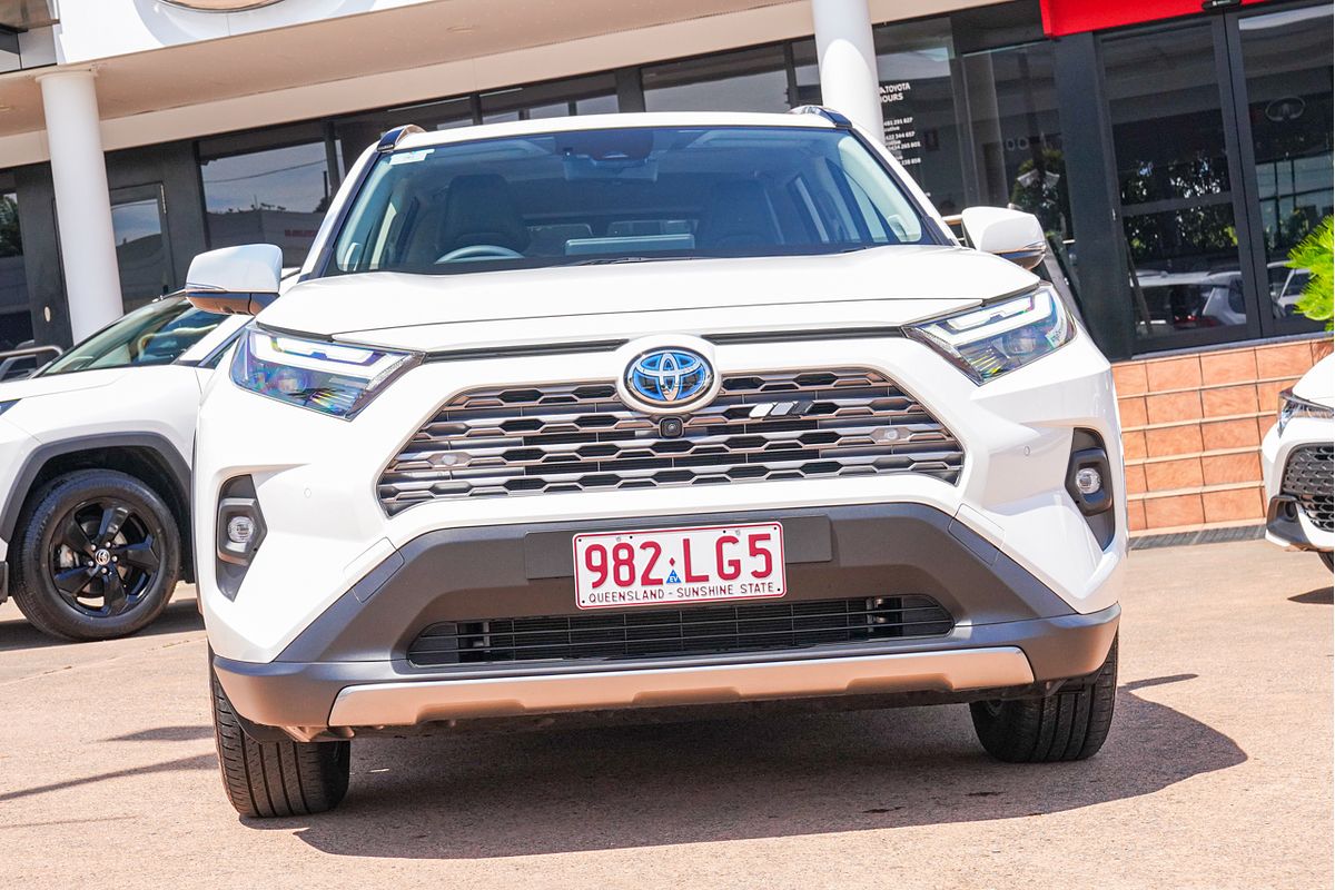 2023 Toyota RAV4 Cruiser in Glacier White Used SUV Moorooka QLD