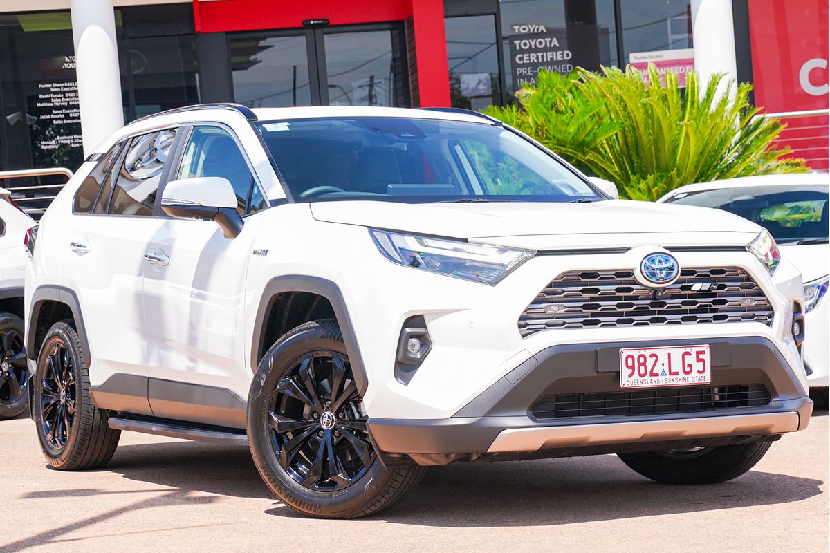 2023 Toyota RAV4 Cruiser in Glacier White Used SUV Moorooka QLD