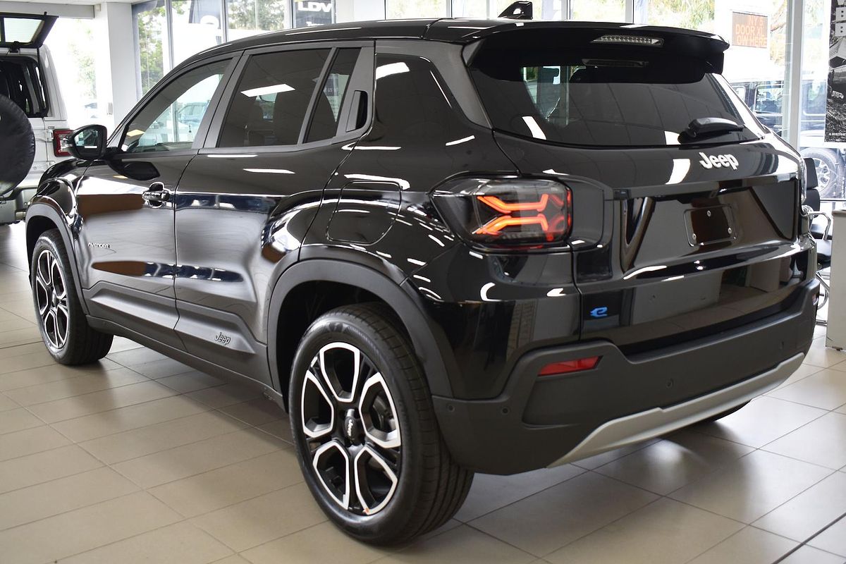2024 Jeep Avenger Summit JJ