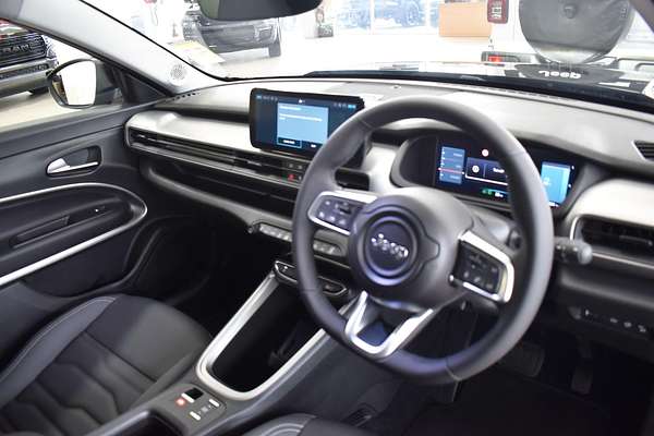 2024 Jeep Avenger Summit JJ