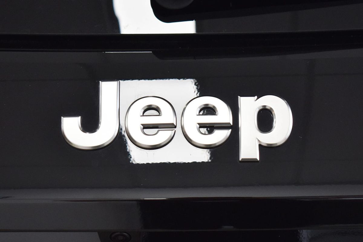 2024 Jeep Avenger Summit JJ