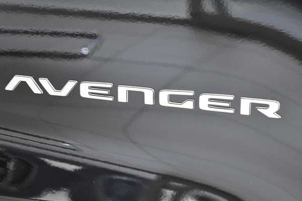 2024 Jeep Avenger Summit JJ