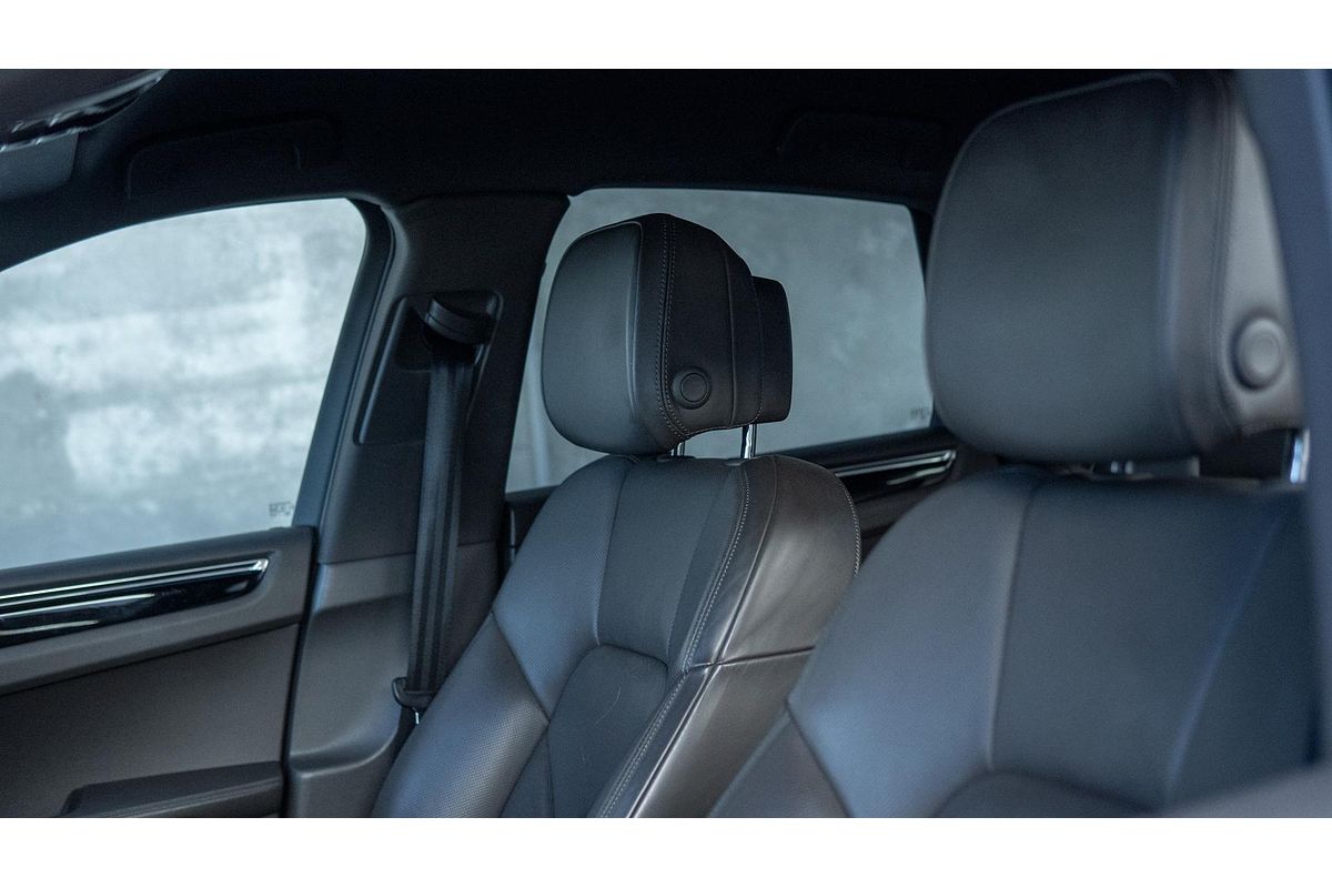 2015 Porsche Macan S Diesel 95B