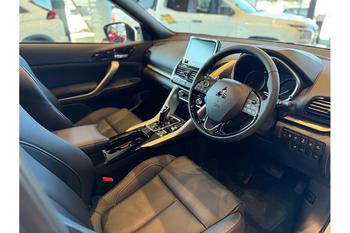 2024 Mitsubishi Eclipse Cross PHEV Exceed YB