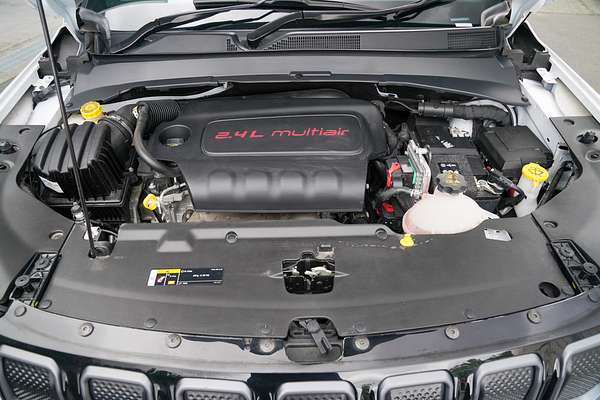 2023 Jeep Compass S-Limited M6