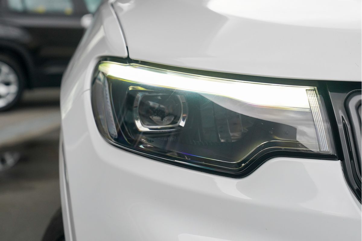 2023 Jeep Compass S-Limited M6