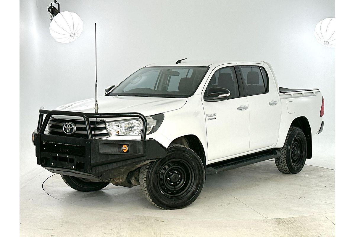 2015 Toyota Hilux SR GUN126R 4X4