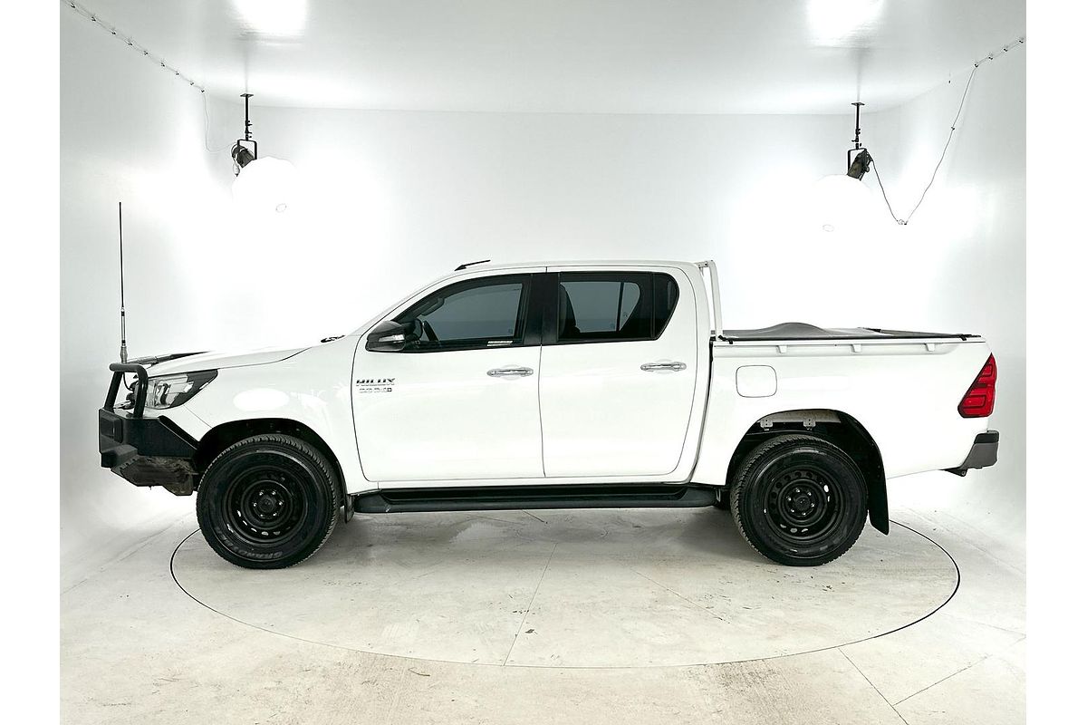 2015 Toyota Hilux SR GUN126R 4X4