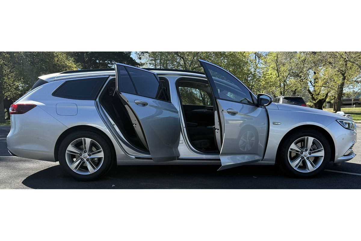 2019 Holden Commodore LT ZB