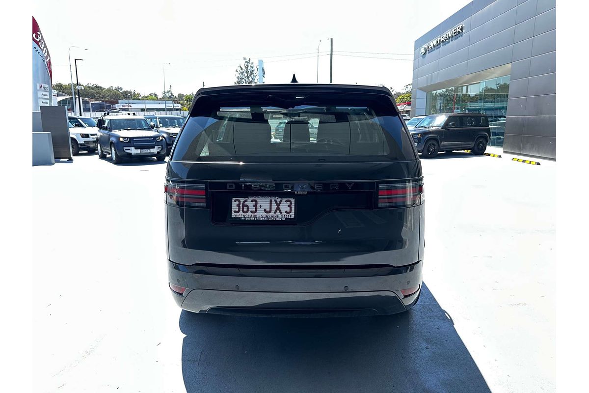 2024 Land Rover Discovery D300 Dynamic SE Series 5