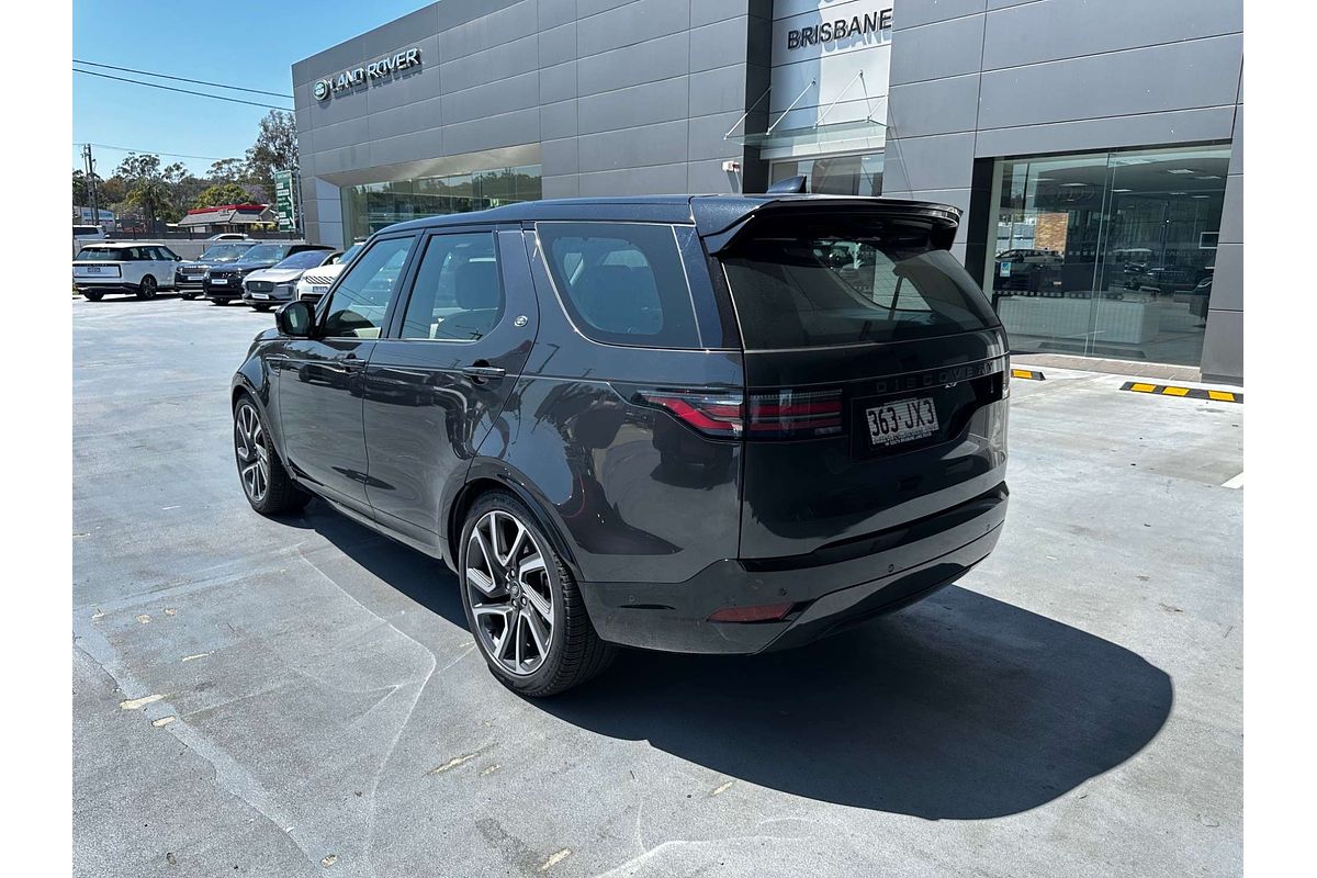 2024 Land Rover Discovery D300 Dynamic SE Series 5