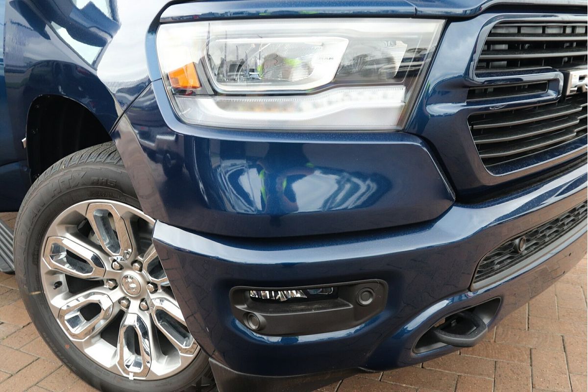 2024 RAM 1500 Laramie Sport RamBox DT 4X4