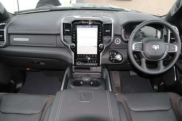 2024 RAM 1500 Laramie Sport RamBox DT 4X4 SWB