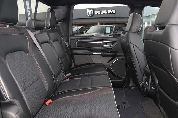 2024 RAM 1500 Laramie Sport RamBox DT 4X4 SWB