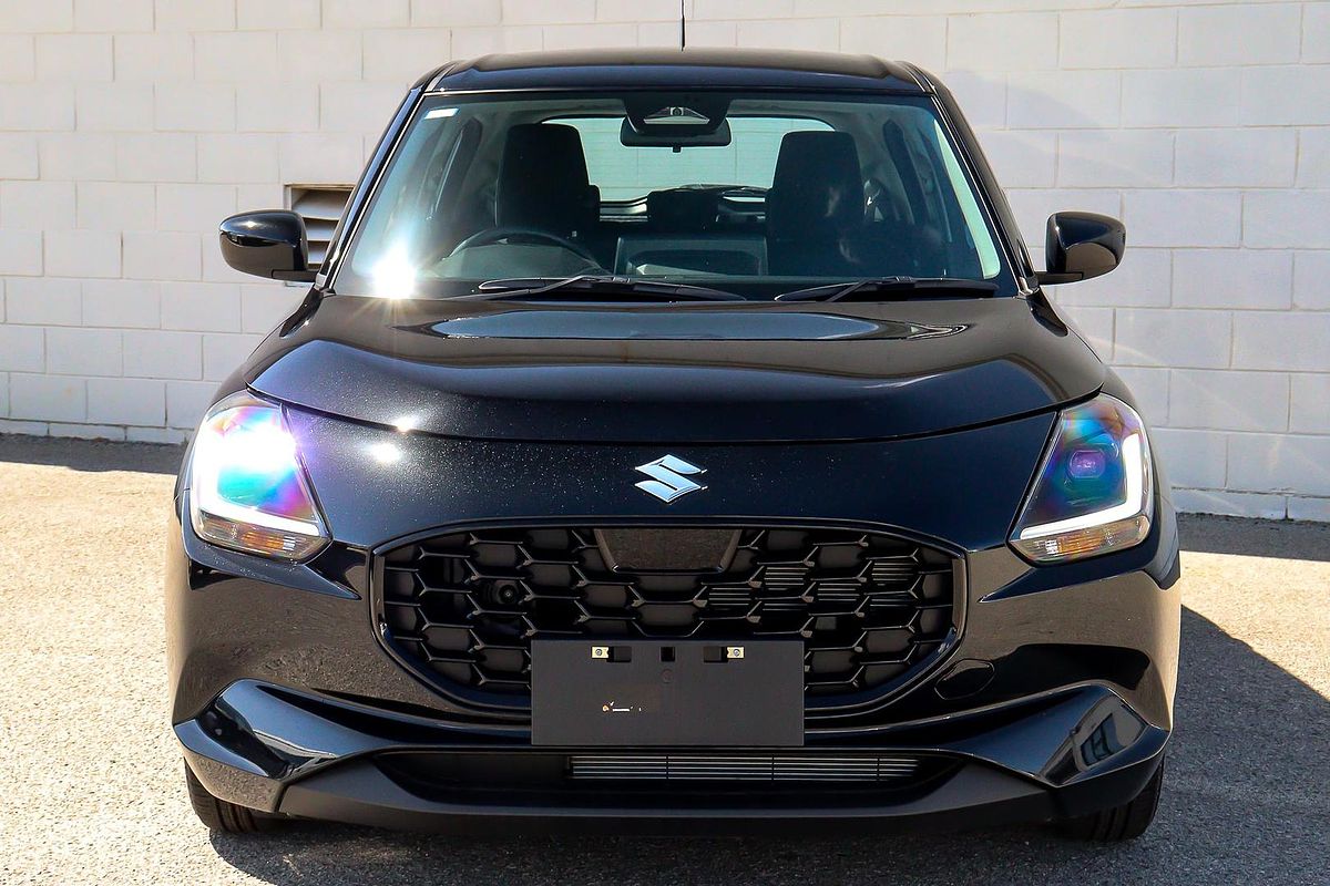 2024 Suzuki Swift Hybrid UZ