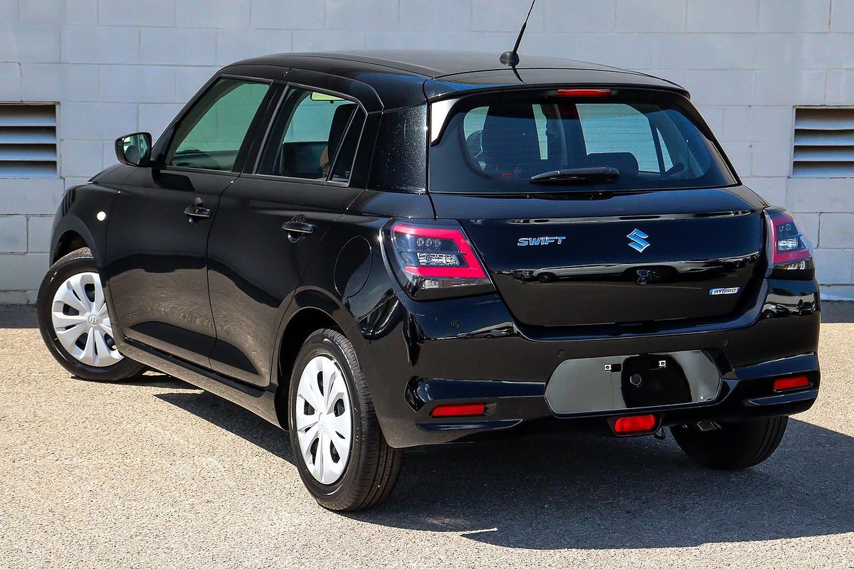 2024 Suzuki Swift Hybrid UZ