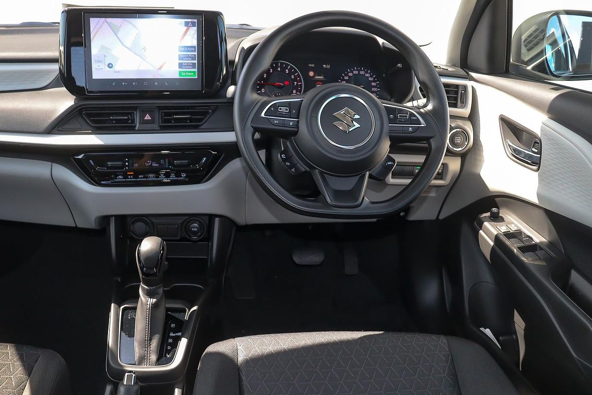 2024 Suzuki Swift Hybrid UZ