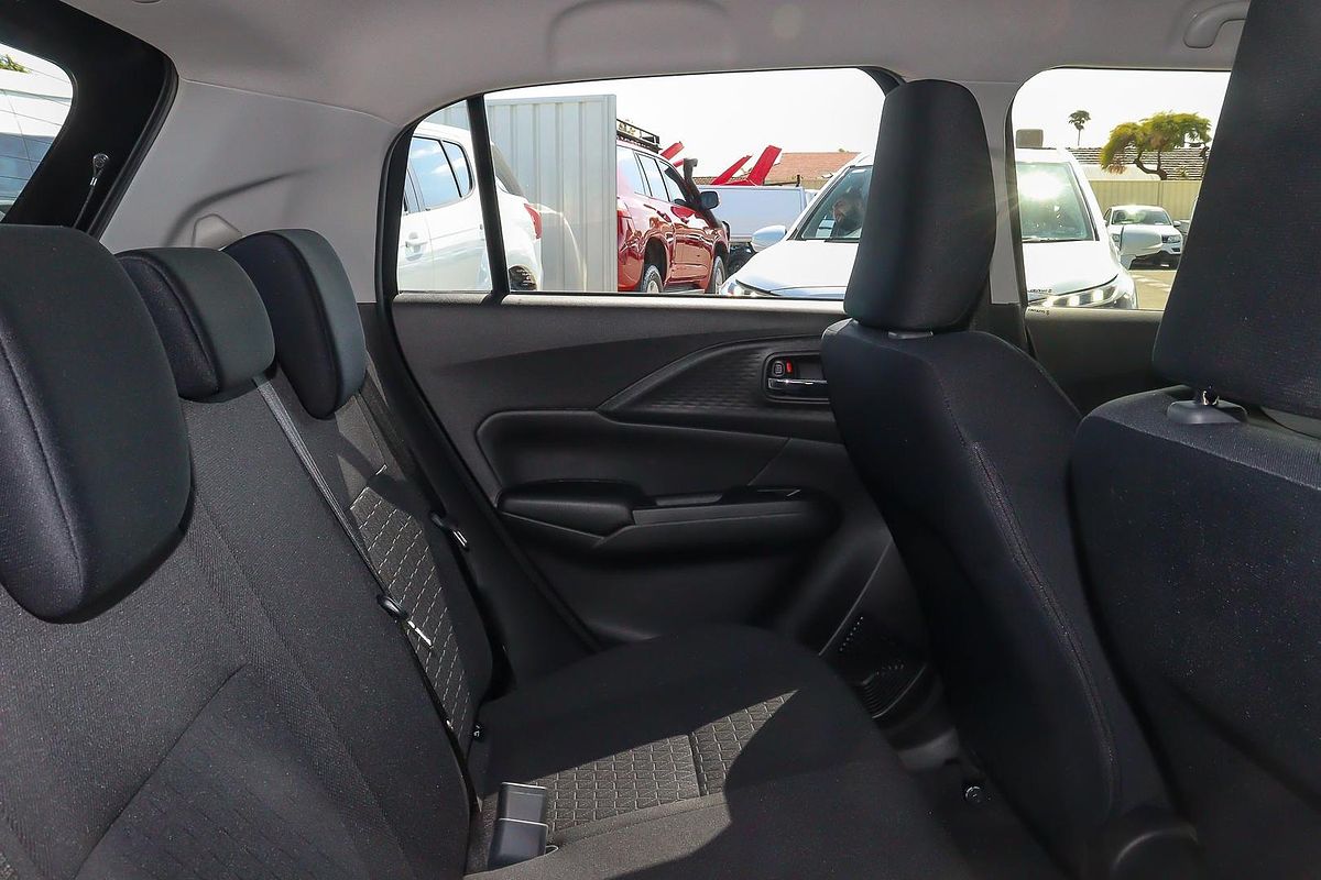 2024 Suzuki Swift Hybrid UZ
