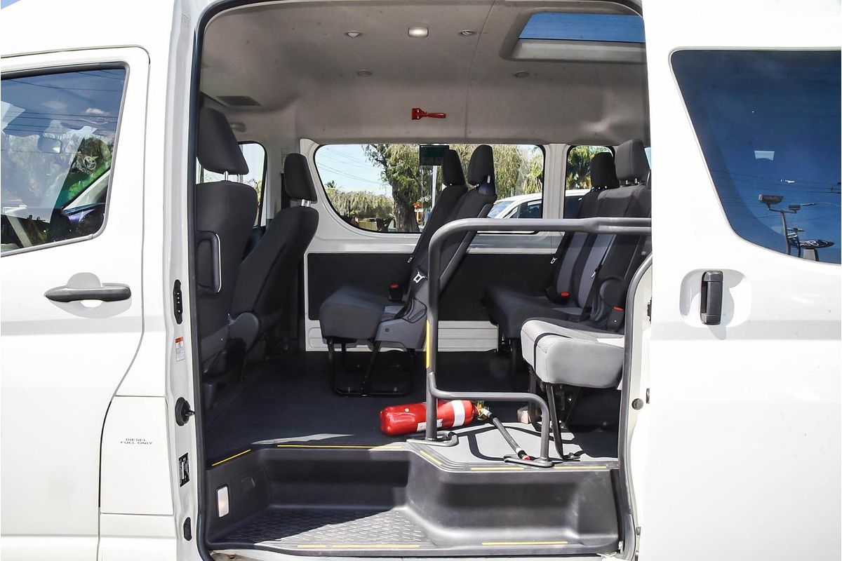 2019 Toyota Hiace Commuter GDH322R