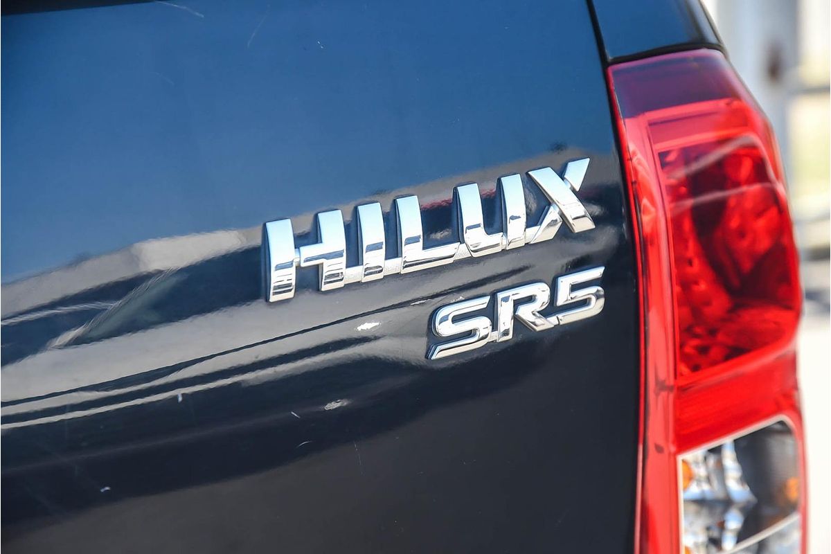 2018 Toyota Hilux SR5 GUN126R 4X4