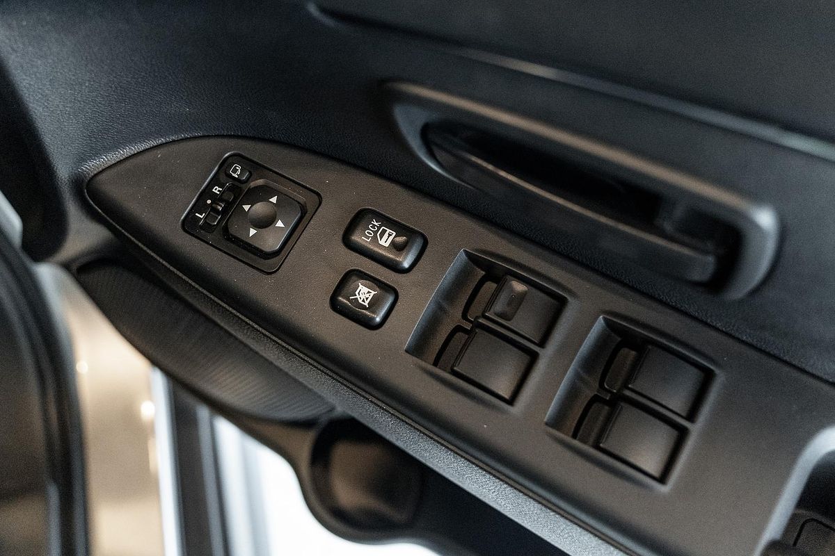 2024 Mitsubishi ASX ES XD