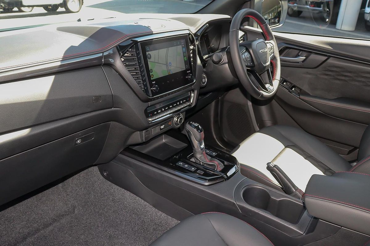 2024 Isuzu D-MAX X-TERRAIN 4X4