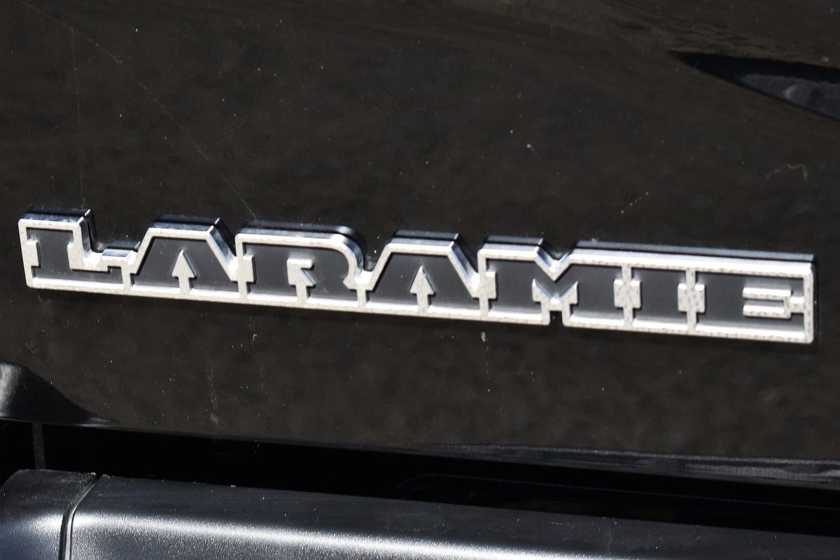 2023 RAM 2500 Laramie DJ 4X4