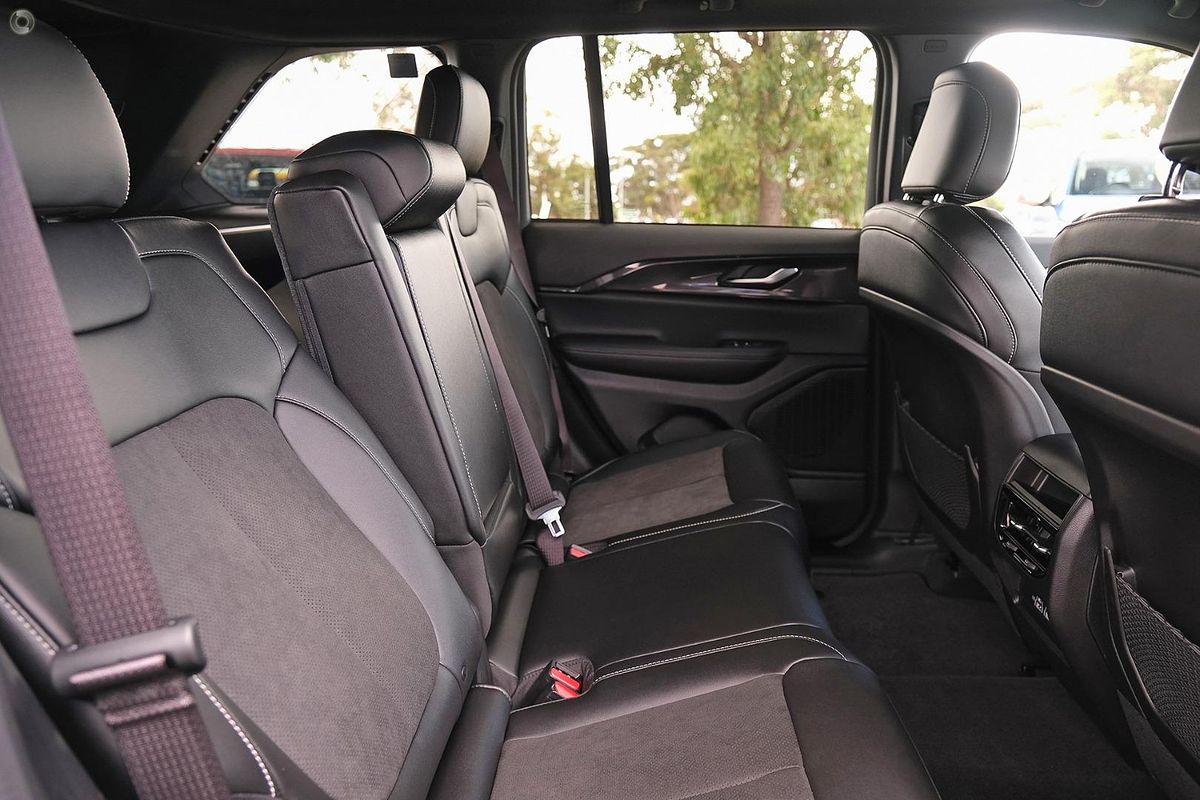 2023 Jeep Grand Cherokee Night Eagle WL