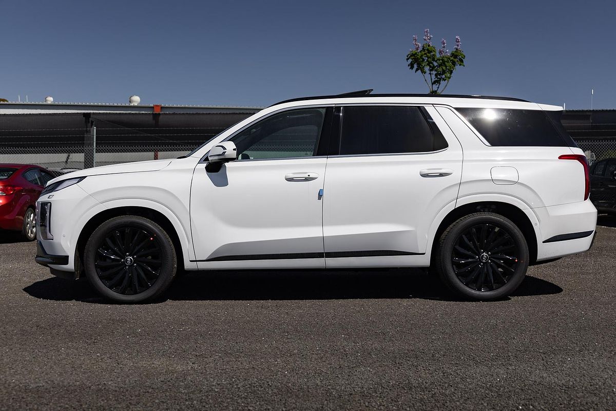 2024 Hyundai Palisade Calligraphy Black Ink LX2.V5