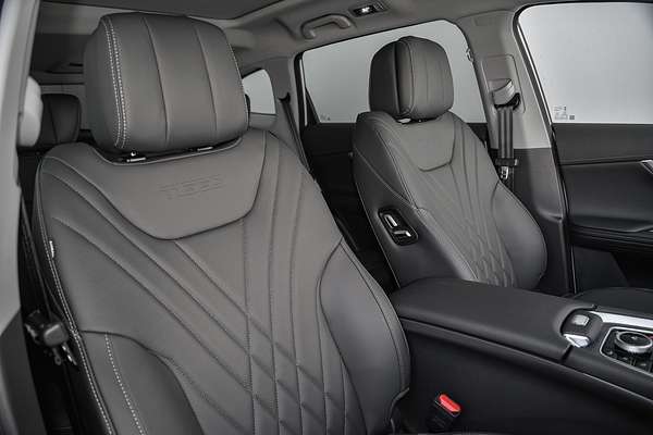 2024 Chery Tiggo 8 Pro Max Ultimate T31