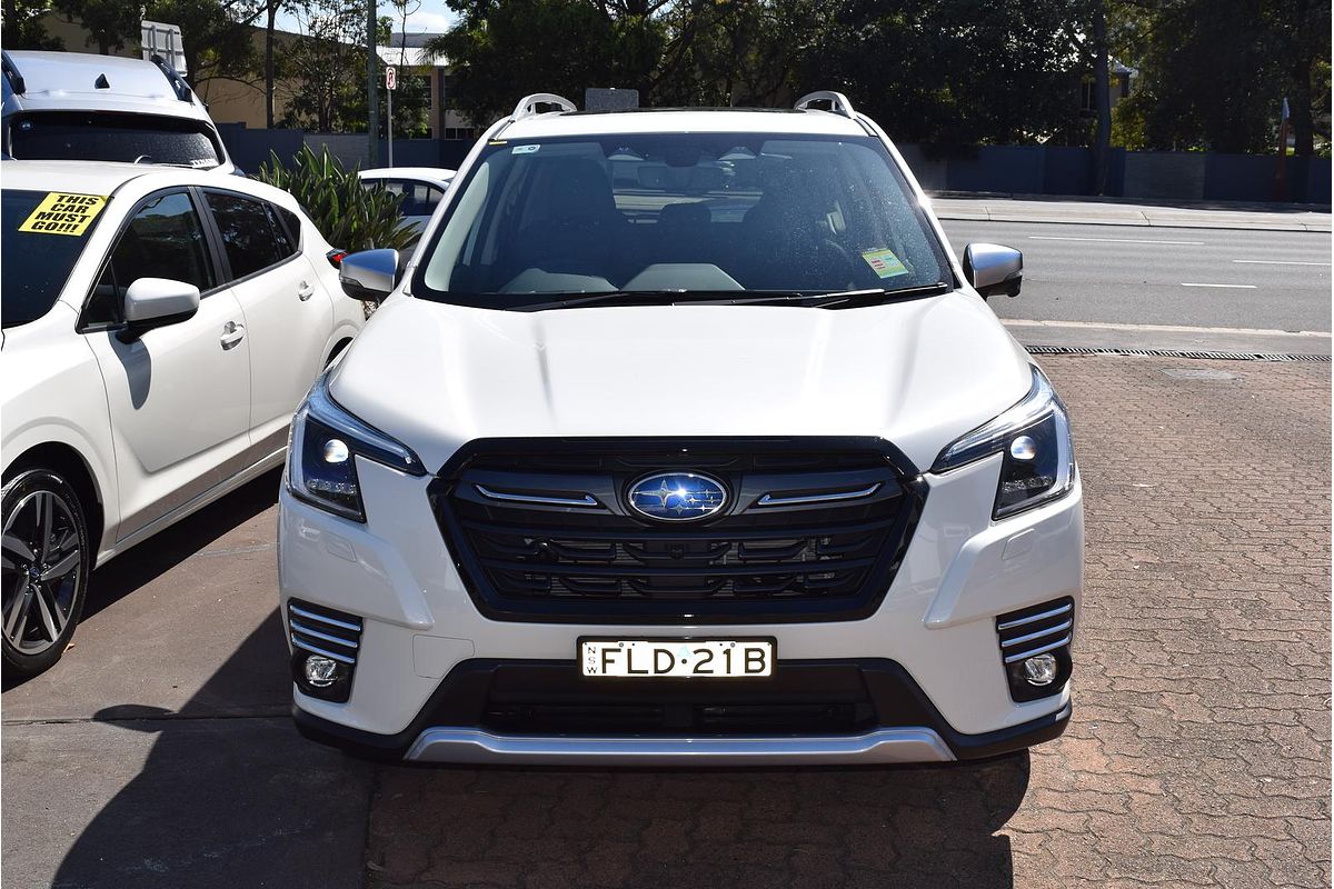 2024 Subaru Forester Hybrid S S5