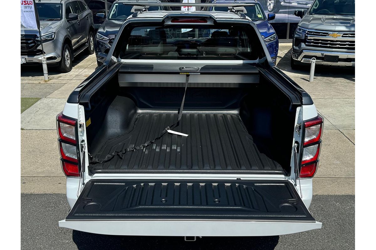 2024 Isuzu D-MAX X-TERRAIN 4X4