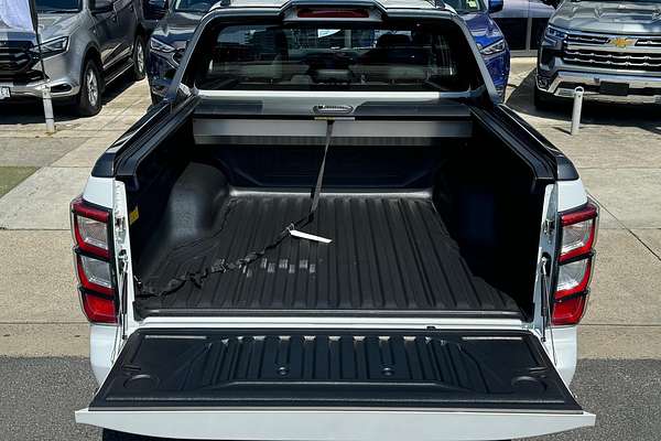 2024 Isuzu D-MAX X-TERRAIN 4X4