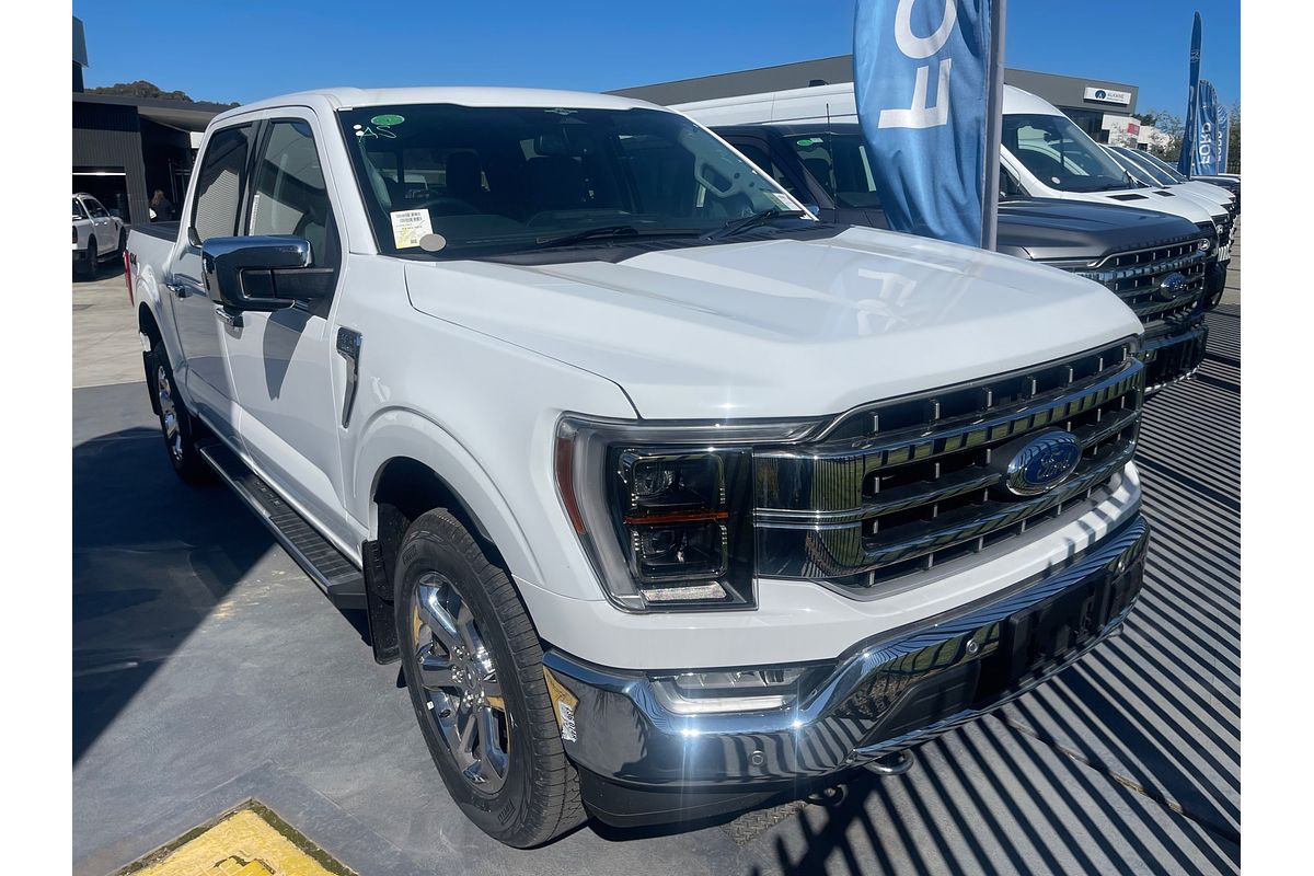 2023 Ford F-150 Lariat  4X4