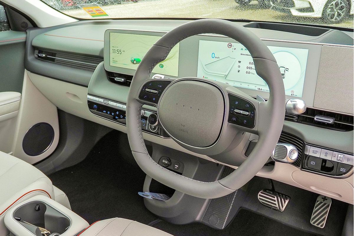 2024 Hyundai IONIQ 5 EPIQ NE.V4