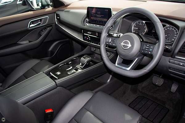 2024 Nissan X-TRAIL ST-L T33