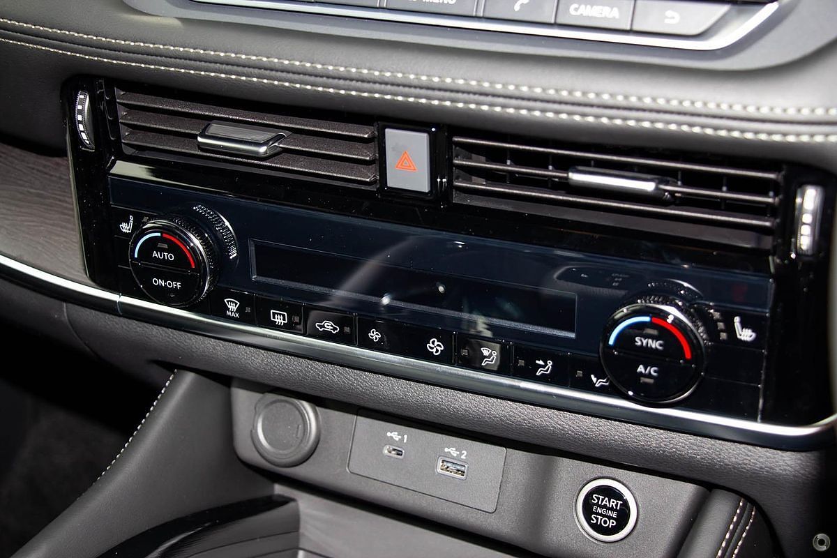 2024 Nissan X-TRAIL ST-L T33