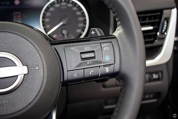 2024 Nissan X-TRAIL ST-L T33
