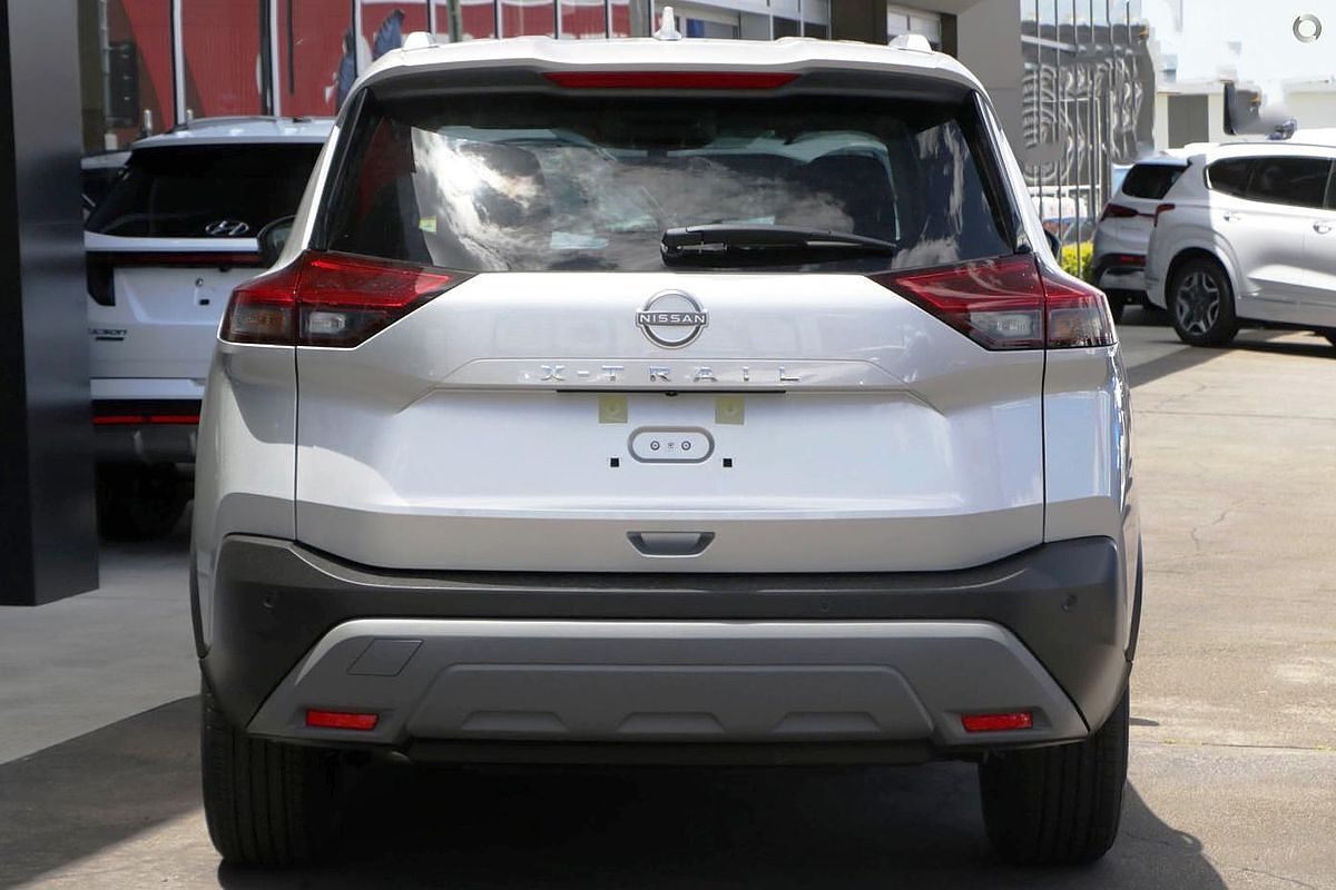 2024 Nissan X-TRAIL ST-L T33