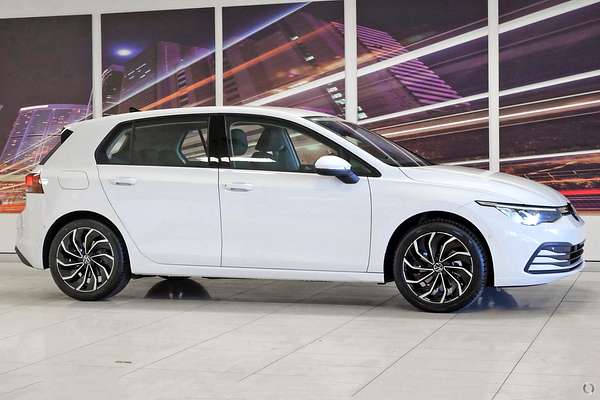 2024 Volkswagen Golf 110TSI Life 8