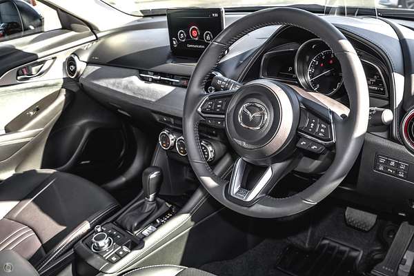 2024 Mazda CX-3 G20 Akari DK
