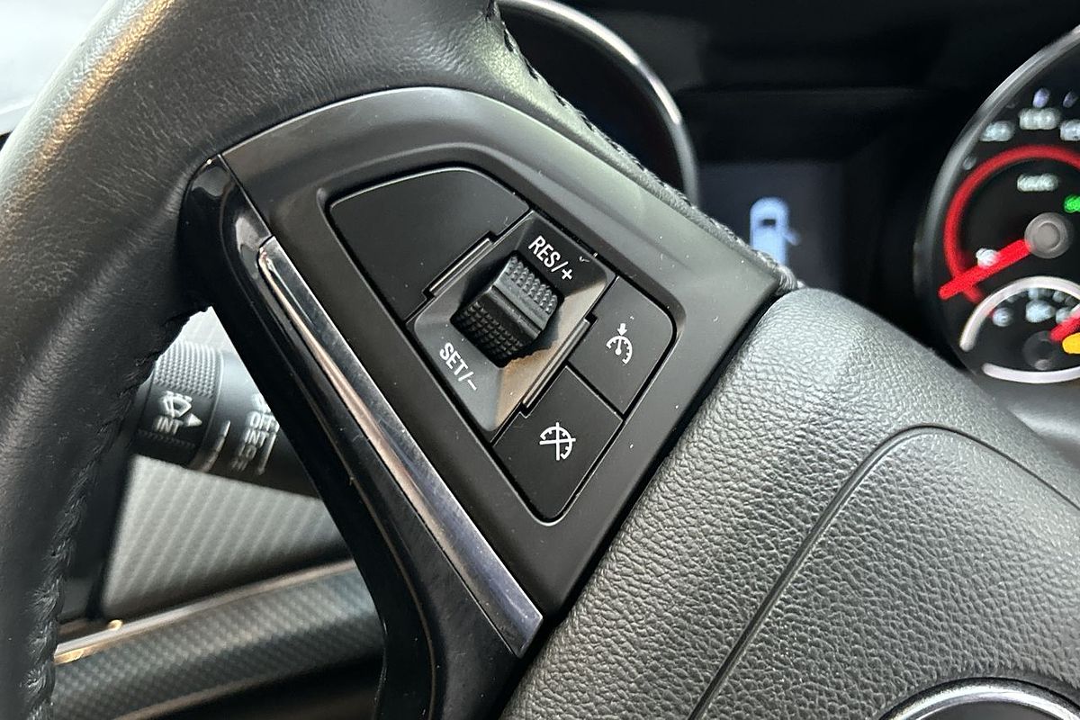 SOLD 2015 Holden Ute SV6 in WHITE Used Ute Salisbury QLD