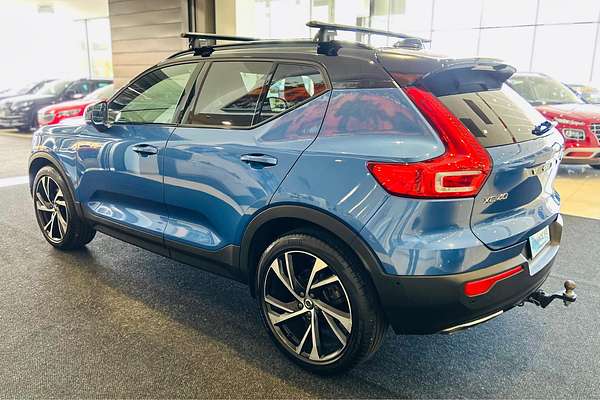 2018 Volvo XC40 T5 R-Design